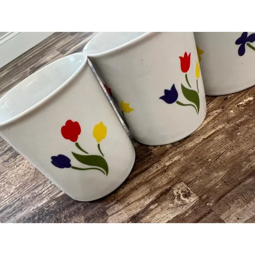 Vintage Tulip Floral Ceramic Mugs Set of 4, Cottagecore Coffee Cups, Scandi